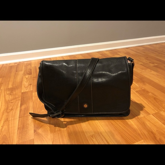 Liz Claiborne Satchel - Picture 2 of 8